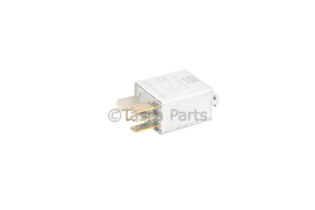 Multi-Purpose Relay - GM (13266315)