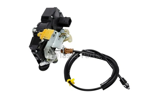 Rear Passenger Side Door Latch with Actuator - GM (15896625)