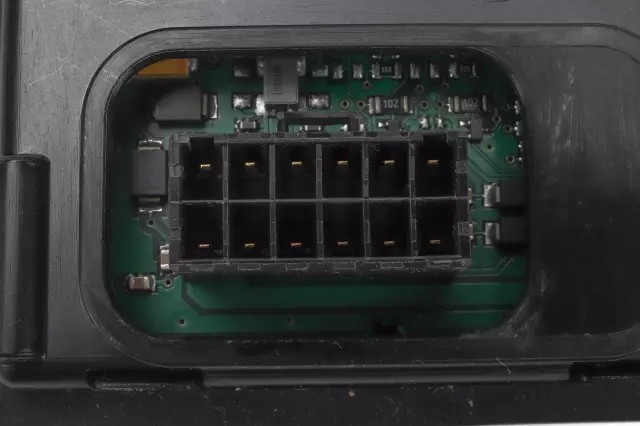 Head Lamp Control Module - GM (15906514)