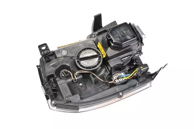 Driver Side Headlamp Assembly - GM (19352127)