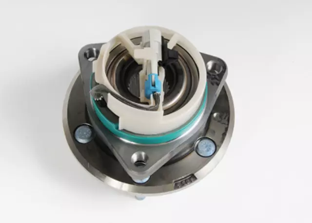 Front Wheel Hub and Bearing Assembly with Wheel Speed Sensor - GM (19352506)