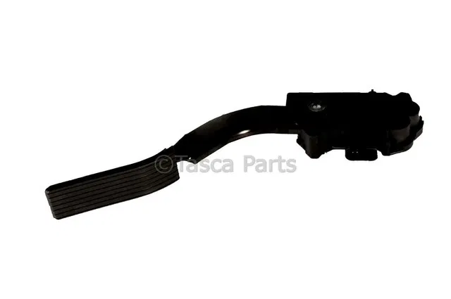 Accelerator Pedal with Bracket and Module - GM (22698673)