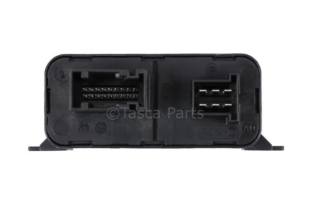 Head Lamp Control Module - GM (23161170)
