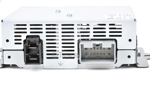 Accessory AC and DC Power Control Module - GM (23199257)