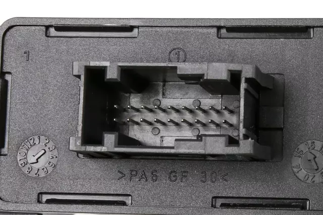 Head Lamp Control Module - GM (23493477)