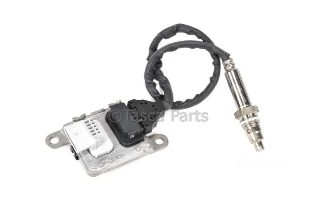 Nitrogen Oxides Sensor - GM (24001920)