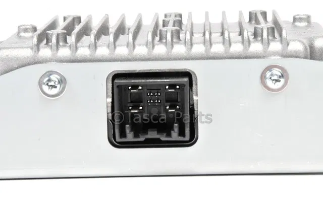 Accessory AC and DC Power Control Module - GM (26309062)