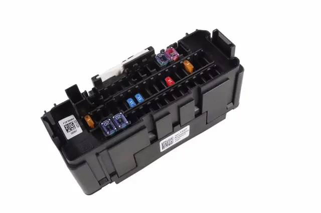 Fuse & Relay Box - GM (26411597)