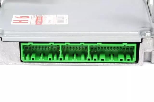 Engine Control Module - GM (30026840)