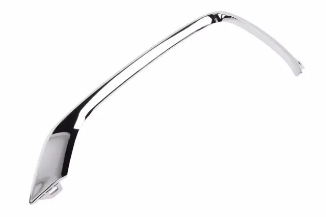 Passenger Side Front Fog Lamp Opening Cover - GM (42392704)