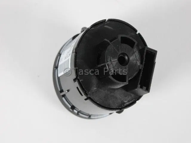 HEADLAMP SWITCH - Mopar (68072000AD)