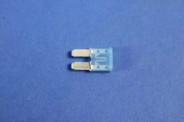 Micro Fuse - Mopar (68100745AB)