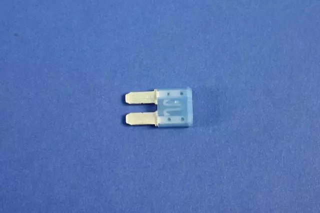 Micro Fuse - Mopar (68100745AB)