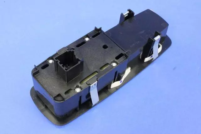 Switch & Bezel - Mopar (68268251AC)