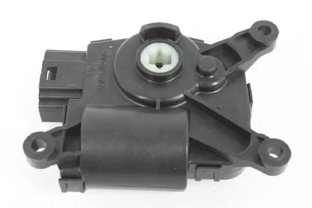 Actuator - Passenger Side (RH) - Fiat (68303655aa)
