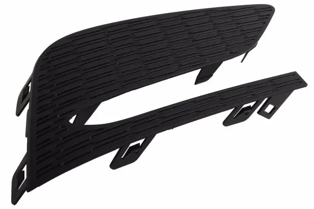 Lamp Bezel - Passenger Side (RH) - GM (84095931)