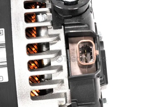 Alternator - ACDelco (84143541)