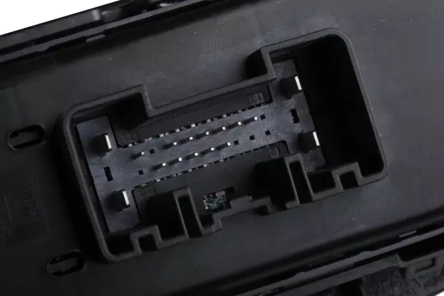 Switch Bezel - Driver's Side (LH) - GM (84156195)