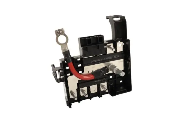 Battery Distribution Engine Compartment Fuse Block - GM (84354721)