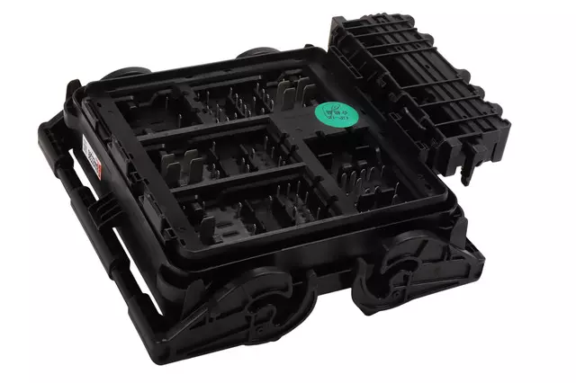 Fuse Block - GM (84422386)