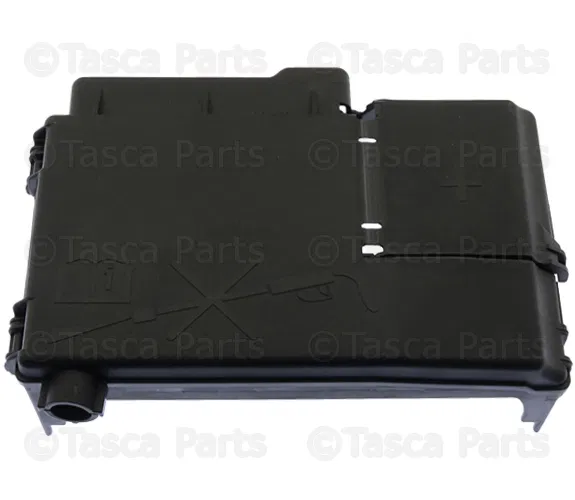Engine Compartment Fuse Block - GM (84499606)