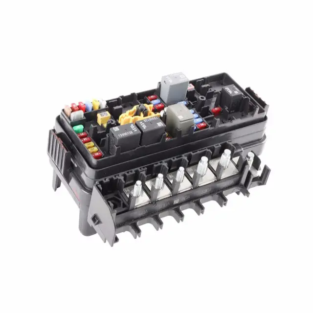 Fuse & Relay Box - GM (84873142)