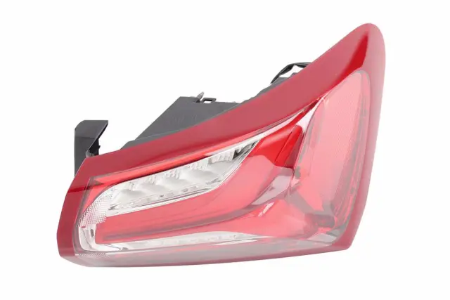 Tail Lamp Assembly - GM (84882378)
