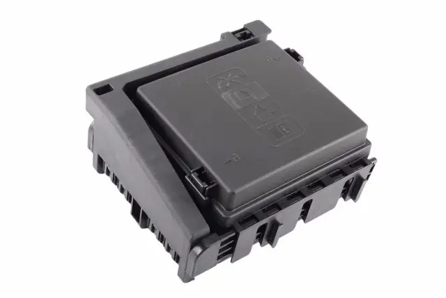 Fuse & Relay Box - GM (85140077)
