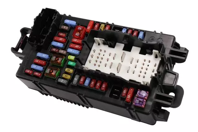 Fuse & Relay Box - GM (85545271)