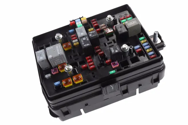 Fuse & Relay Box - GM (86525979)