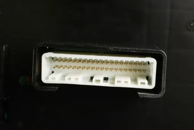 F Cluster - GM (97563878)