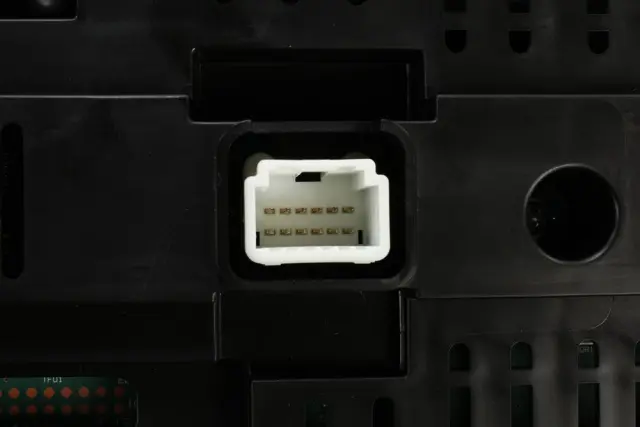 F Cluster - GM (97564606)