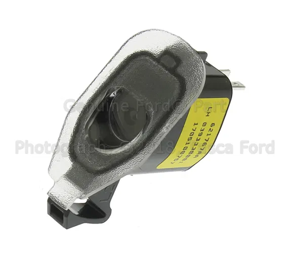 Courtesy Light - Ford (fr3z13b375d)